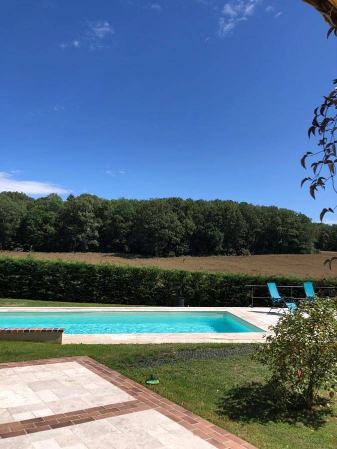 Location de vacances pour 10 personnes, avec piscine et vue à Manou - 4