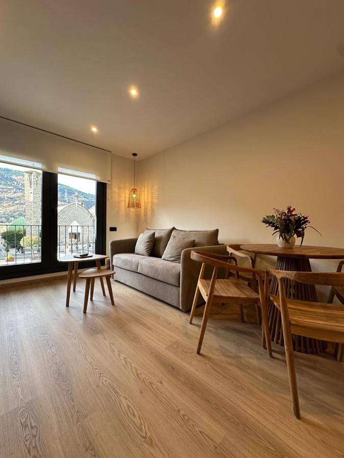 Location de vacances pour 4 personnes, avec vue et balcon à El Pont de Suert - 4