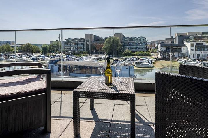 Apartment for 4 people, with balcony in Lincoln