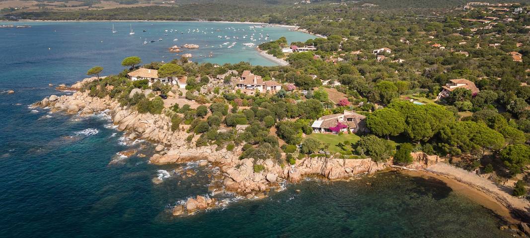 Location de vacances pour 10 personnes, avec jardin ainsi que jacuzzi et sauna dans Golfe De Santa Giulia - 2