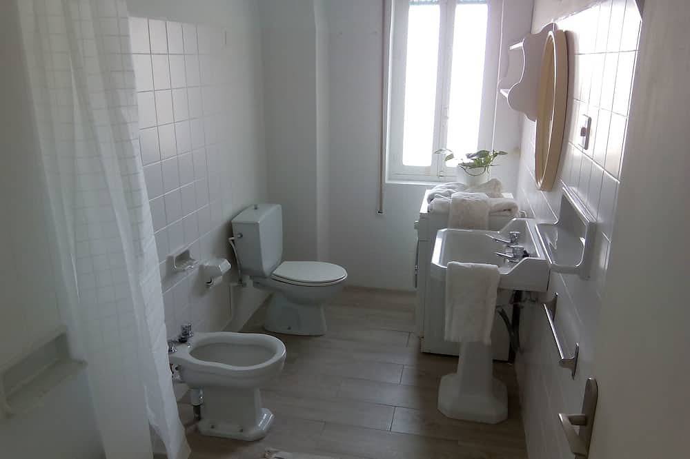 Entire apartment, Apartment First Line Mar Menor, With Wifi, Beautiful Views in San Pedro del Pinatar, Costa Cálida