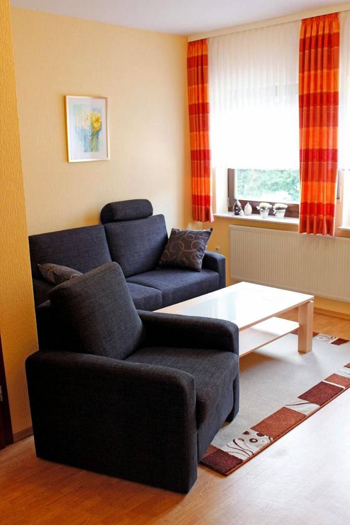Ferienwohnung für 2 Personen, mit Terrasse und Garten sowie Ausblick in Mehring - 4