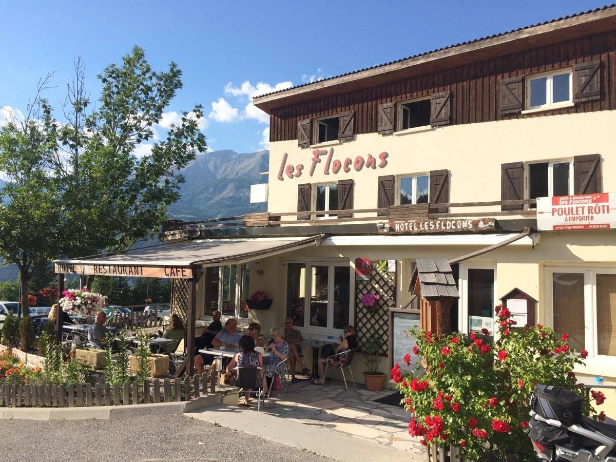 Hôtel les Flocons in Le Sauze, Enchastrayes