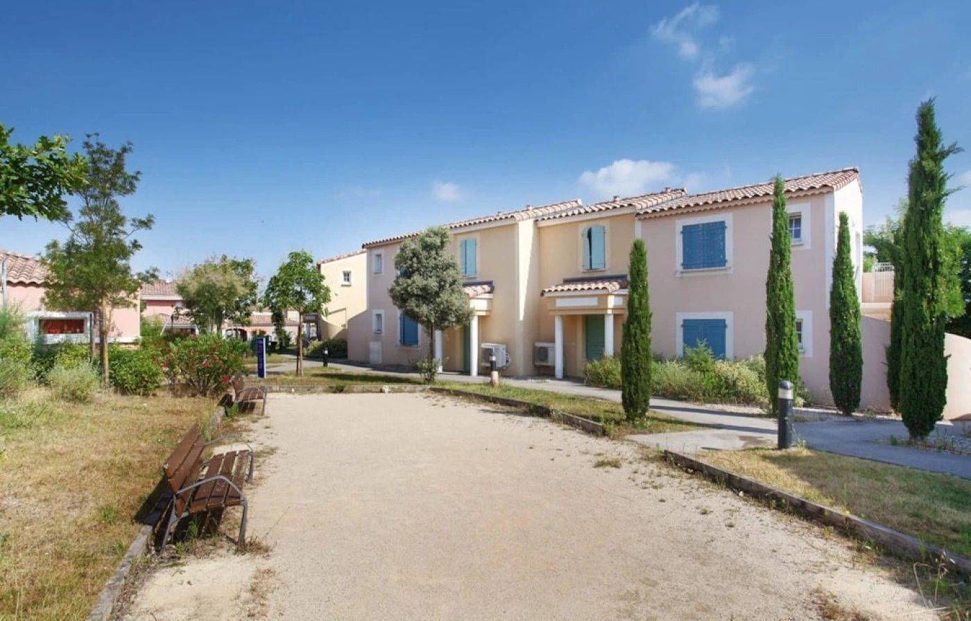 Appartement entier, Appartement 3 étoiles - ccbgfbg in Cabriès, Côte méditerranéenne (France)