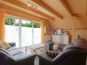 Ferienhaus für 4 Personen, mit Garten und Terrasse in Dorum