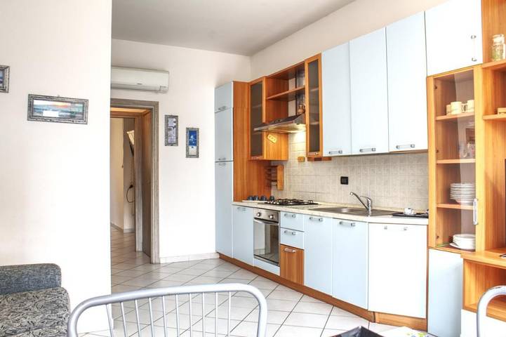 Gîte pour 5 personnes, avec terrasse et vue à Borghetto Santo Spirito - 4