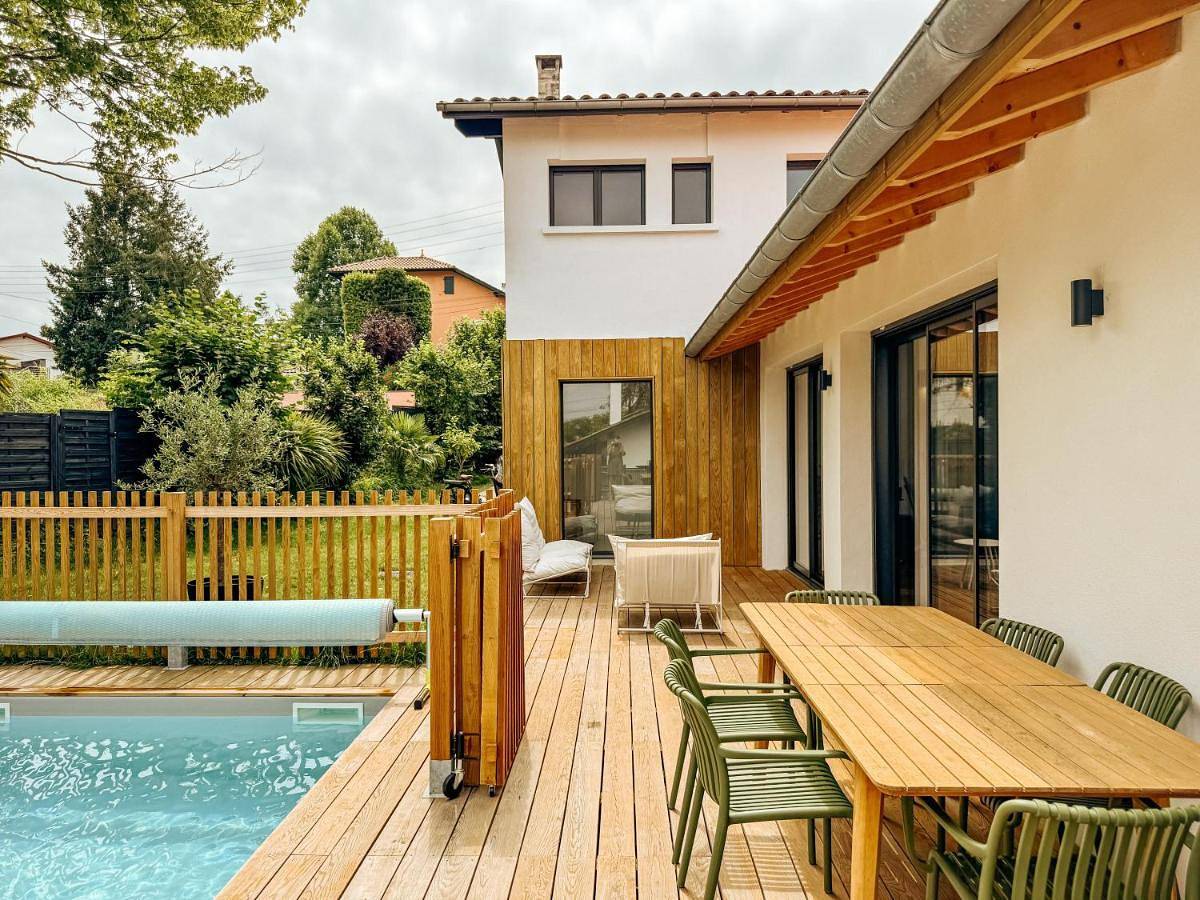 Designer villa with pool in Bayona (Francia), Region de Bayona