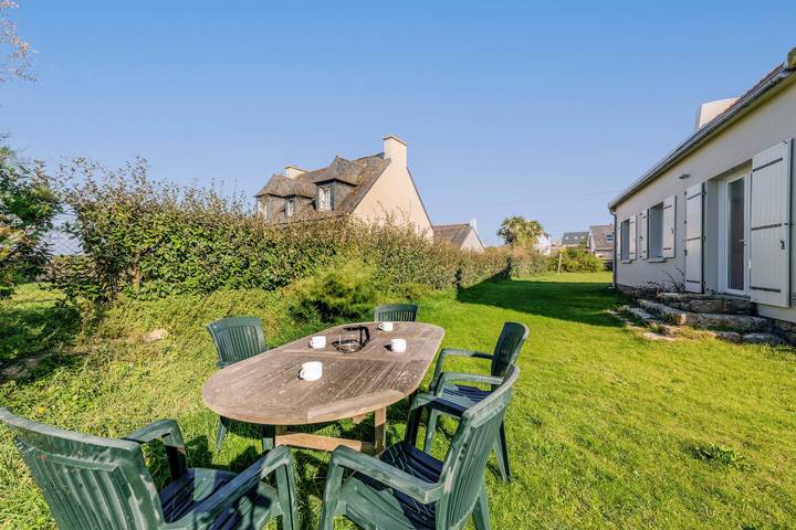 Location de vacances pour 6 personnes, avec jardin, adapté aux familles à Kerlouan - 3