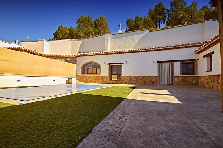 Gîte pour 10 personnes à Cúllar