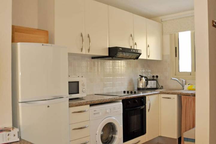 Villa pour 4 personnes, avec piscine et balcon - 1