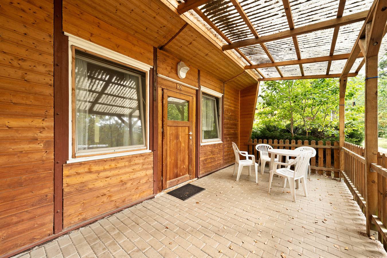 Bungalow '32 - Kimbucht' mit privater Terrasse und gemeinsamem Garten in Waldhufen, Oberlausitz-Niederschlesien