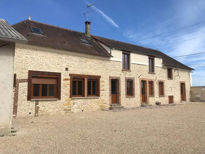 Gîte pour 6 personnes, avec jardin