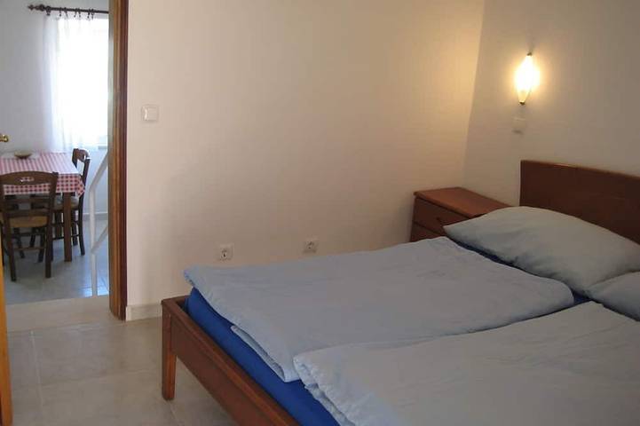 Ferienwohnung für 2 Personen, mit Terrasse und Garten in Salema - 2