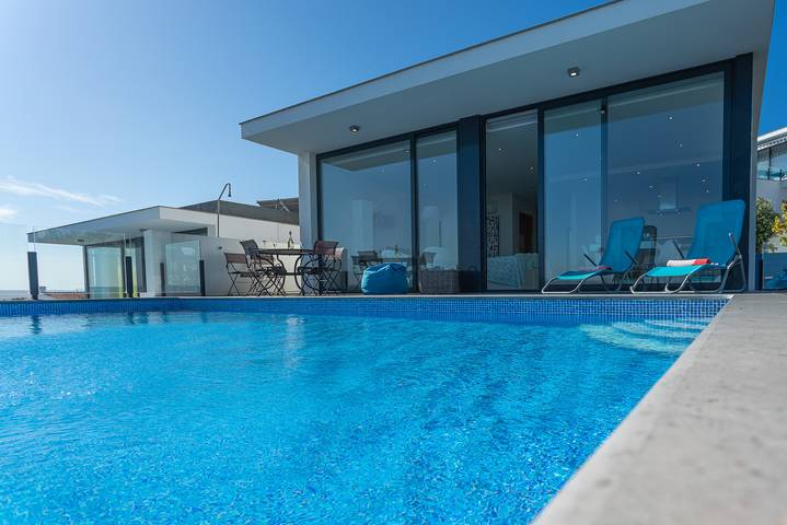 Casa de férias para 5 pessoas, com terraço em Salir do Porto