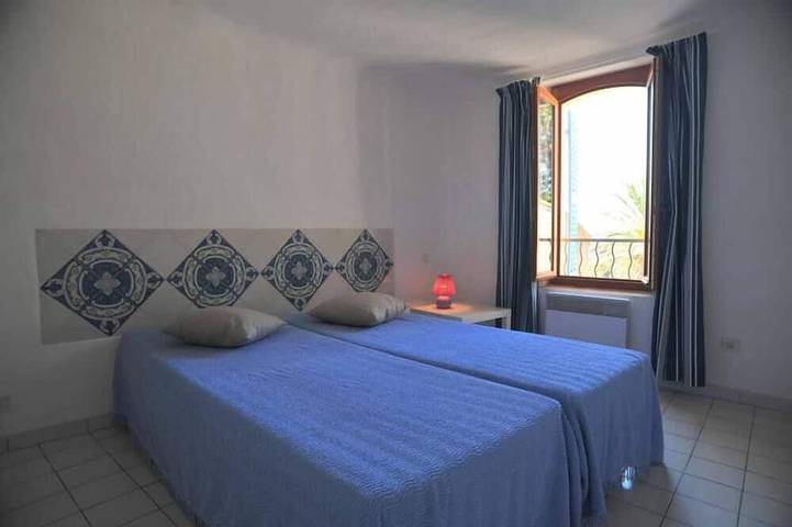 Gîte pour 2 personnes dans Office De Tourisme De Bormes Les Mimosas - Le Port - 4