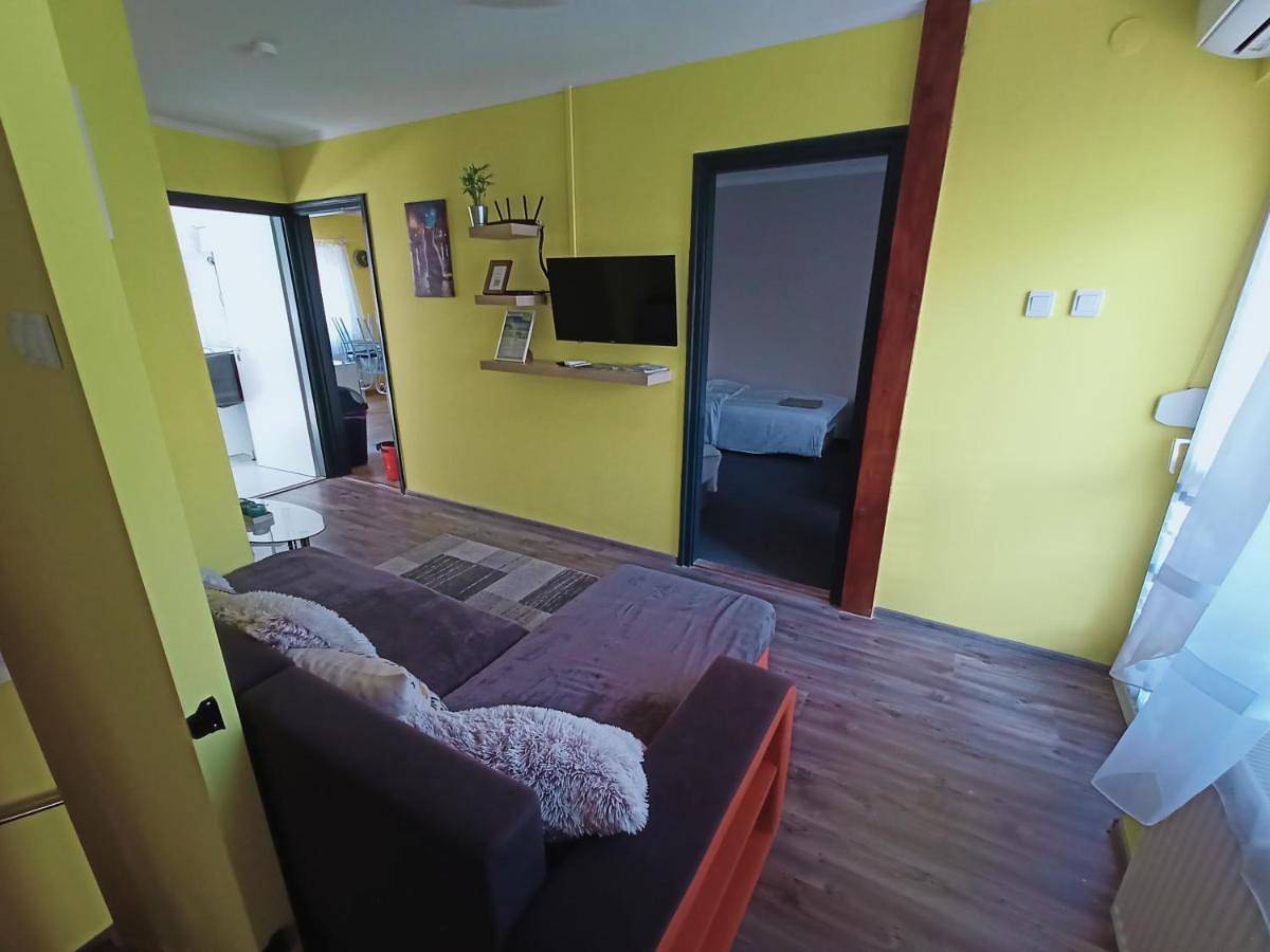 Ganze Wohnung, Amri Apartman in Balatonföldvar, Plattensee Südufer