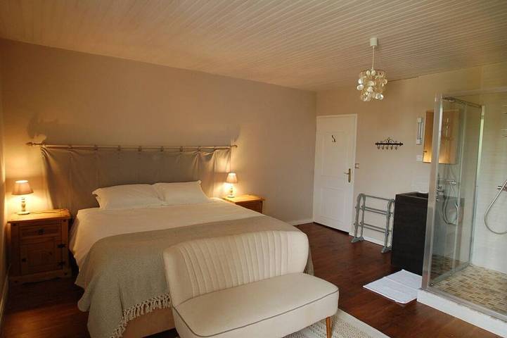 Gîte pour 6 personnes, avec piscine et jardin à Verteillac - 3