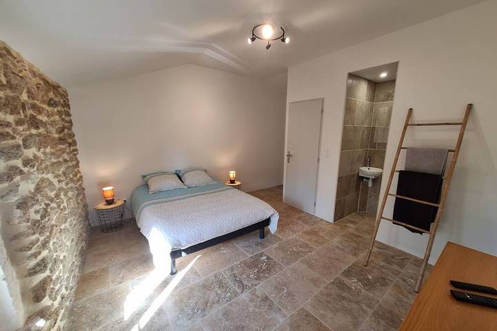 Chambre d’hôte pour 4 personnes à Suze-la-Rousse - 4