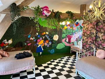 Chambre d’hôte pour 5 personnes, avec jardin ainsi que terrasse et vue dans Floyon