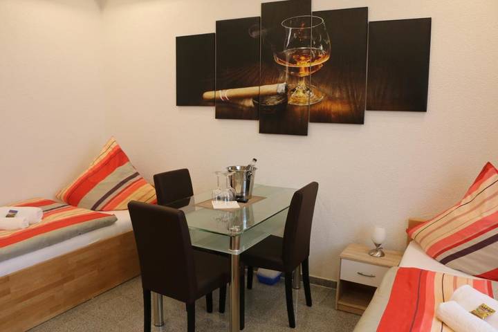 Maison d’hôte pour 2 personnes, avec vue ainsi que jardin et terrasse à Brême - 3