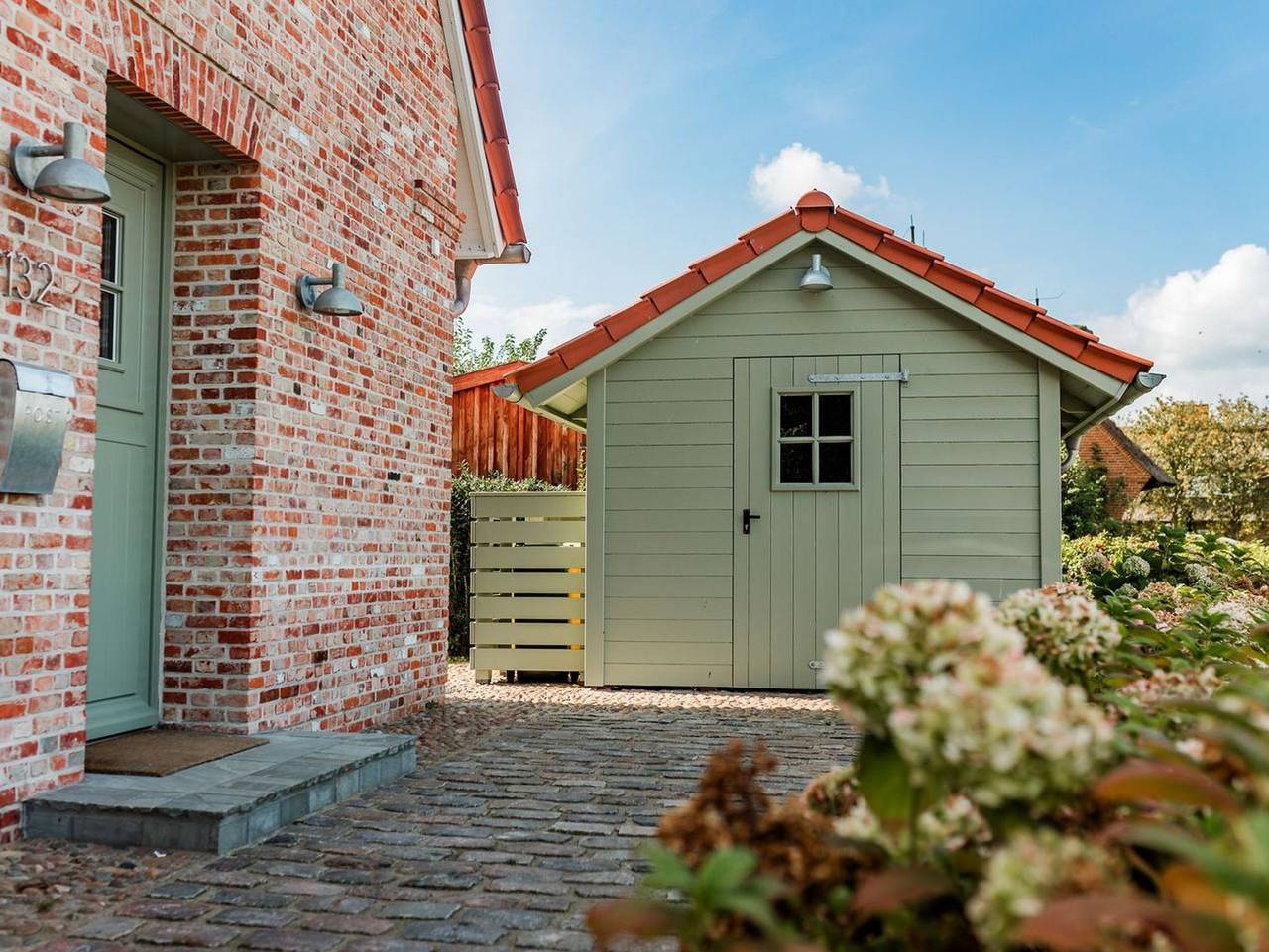 Landhaus John - "Landhaus John: Ihr idyllisches Ferienparadies auf Föhr!" in Klintum, Oldsum