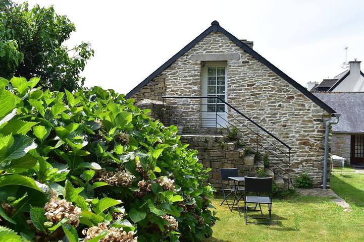Gîte pour 2 personnes, avec Jardin à Ploumoguer