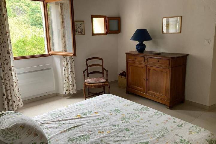 Gîte pour 9 personnes, avec jardin à Cros - 2