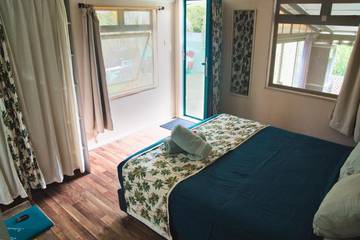 Gîte pour 2 personnes, avec terrasse et vue dans Uturoa