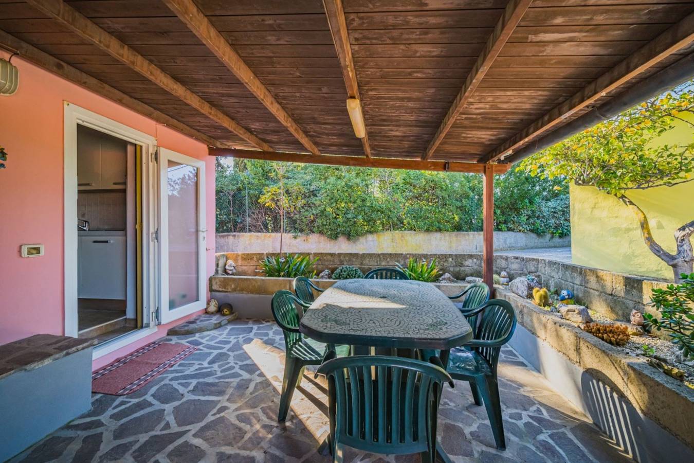 Ganze Ferienwohnung, Ferienwohnung für 2 Personen mit Garten in Elba