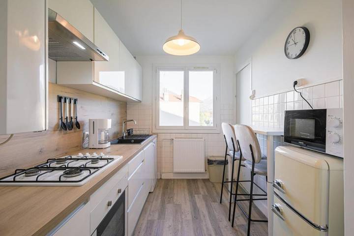 Gîte pour 6 personnes, avec balcon et vue à Fontaine - 3