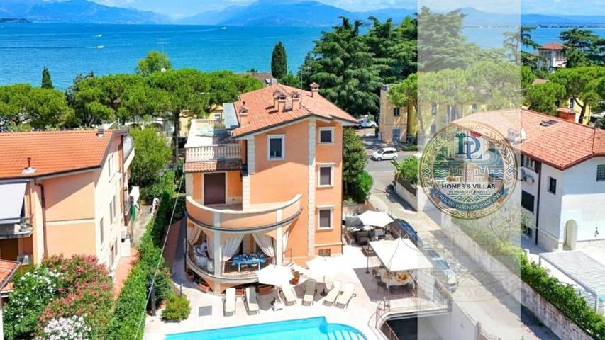 Villa per 8 persone, con terrazza e giardino nonché vista lago a Desenzano del Garda