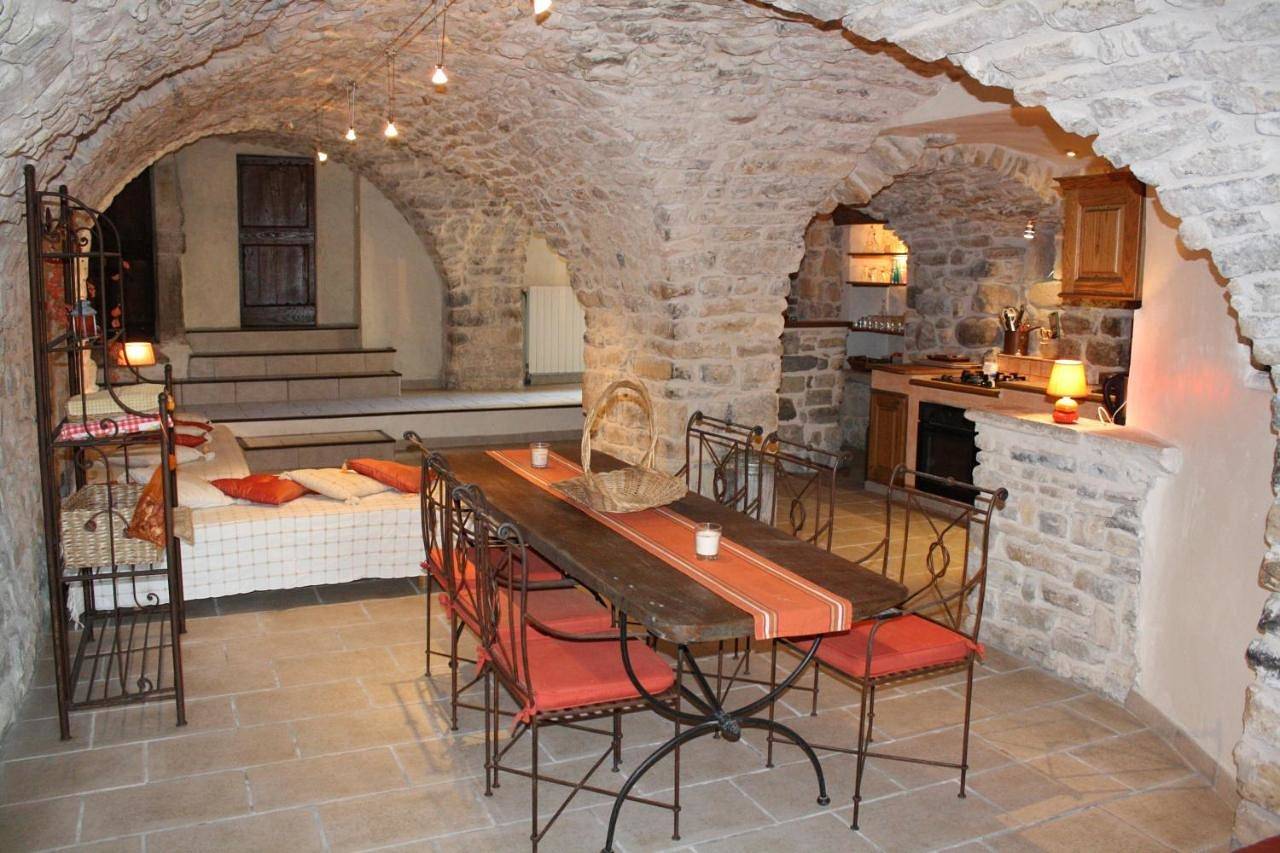 Grand gîte Ardèche L'Avventura in Grospierres, Ardèche