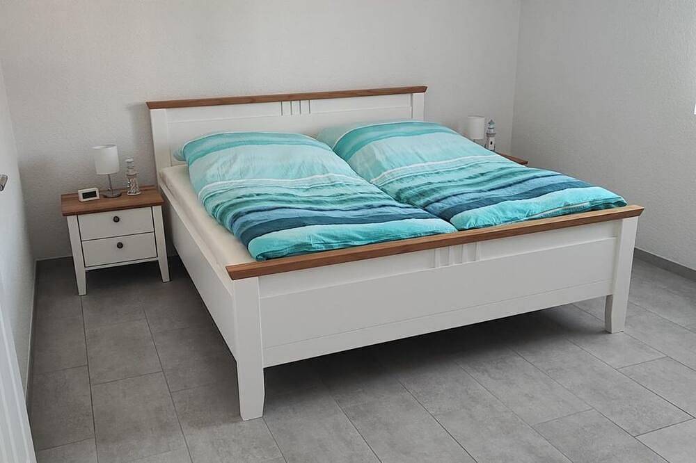 Strandhaus Meeresluft - Hochwertiges 100qm Ferienhaus für 6 Pers. mit Kamin und in Hagermarsch, Landkreis Aurich