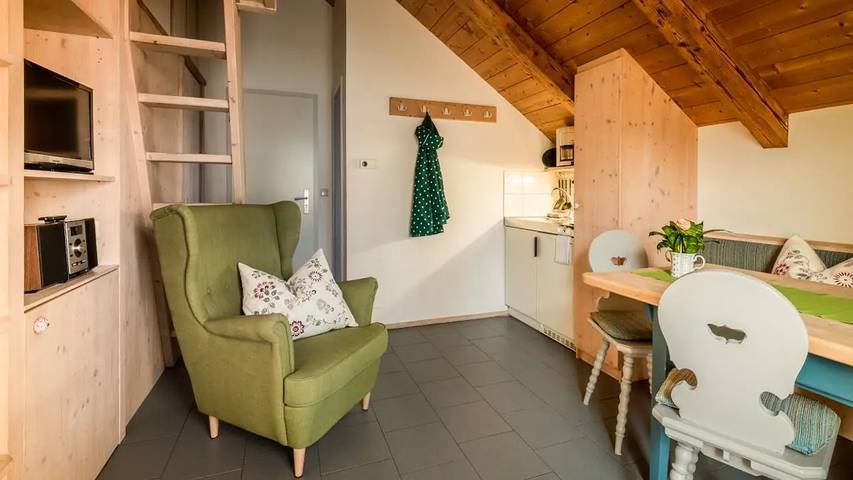 Ferienwohnung für 4 Personen, mit Balkon und Terrasse sowie Garten im Tölzer Land - 4