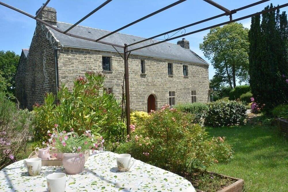 Manor house - Charm and countryside - In Center Finistère in Lopérec, Châteaulin und Umgebung