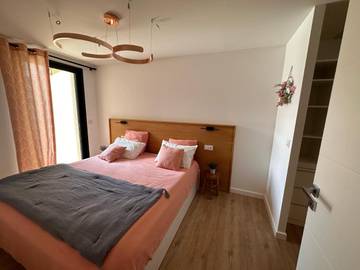 Gîte pour 4 personnes, avec terrasse, animaux acceptés à Pusignan