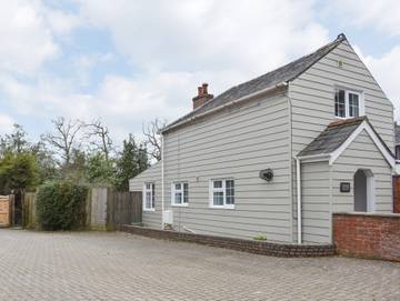 Cottage for 2 People in Hordle, New Forest National Park, Photo 1