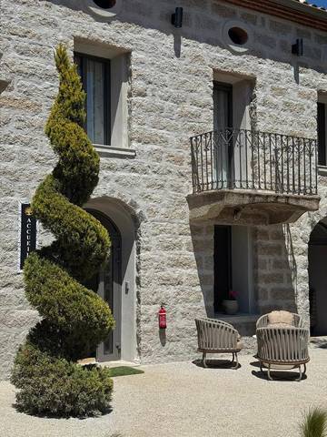 Hôtel pour 2 personnes, avec jardin et jacuzzi à Pianottoli-Caldarello