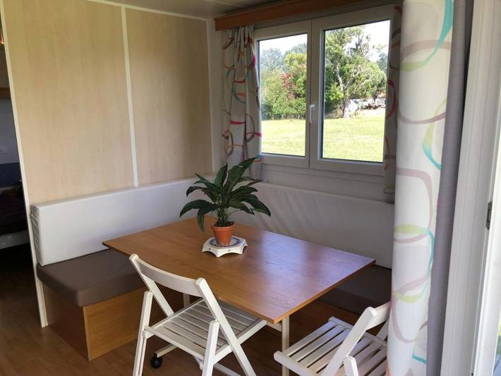 Location de vacances pour 8 personnes, avec vue et jardin à Jau-Dignac-et-Loirac - 4