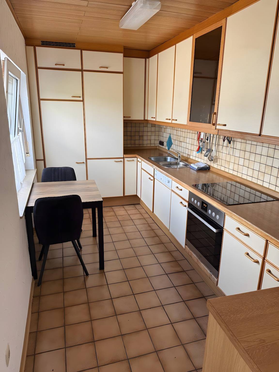 Ganze Wohnung, Apartment 'Monteure' mit gemeinsamer Terrasse und Wlan in Runkel, Landkreis Limburg-Weilburg