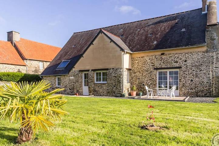 Gîte pour 4 personnes, avec Terrasse et Jardin