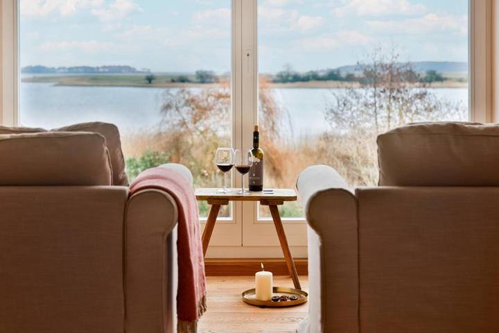 Ferienwohnung für 16 Personen, mit Ausblick und Garten sowie Seeblick in Garz/Rügen - 2