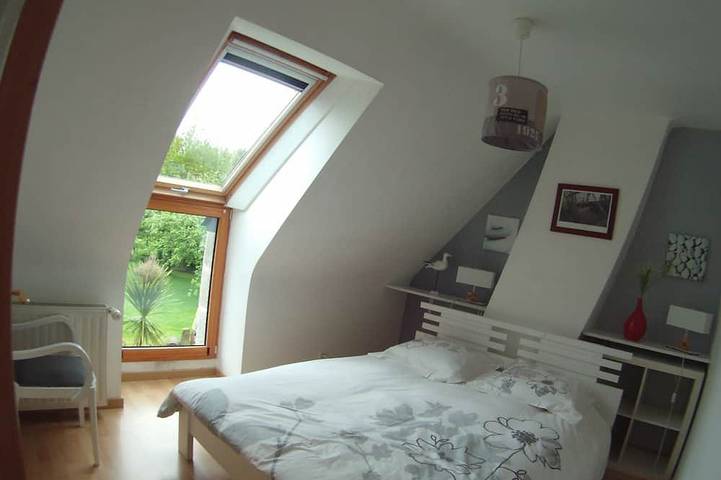 Maison entièrement rénové  avec grand jardin classée 3 étoiles à 5 km de la mer in Concarneau, Côte de Cornouaille