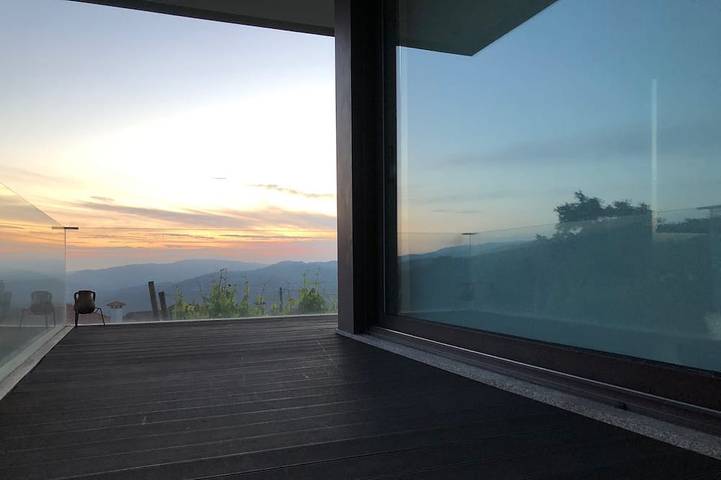 Ferienhaus für 2 Personen, mit Garten und Pool sowie Balkon - 1