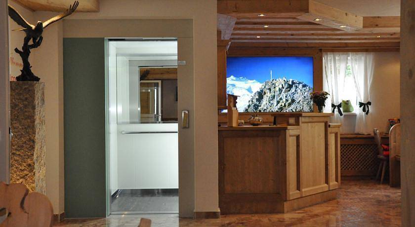 Doppelzimmer Superior in Stubaier Alpen, Fulpmes