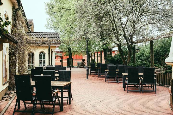 Ferienhaus für 2 Personen, mit Terrasse und Garten sowie Sauna in Oranienburg - 4