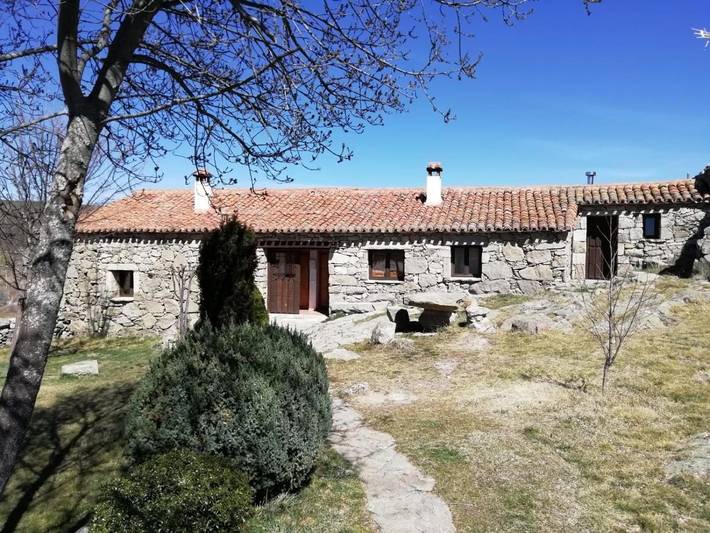 Casa rural para 4 personas, con jardín, Se admiten mascotas en Provincia de Ávila - 2