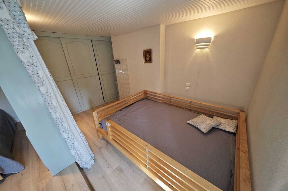 Maison Côte Roannaise 9 personnes - 4 chambres Animaux de compagnie acceptés ! in Saint-Haon-le-Vieux, Région de Roanne