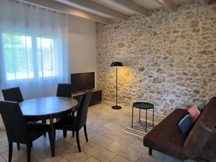 Location de vacances pour 4 personnes, avec jardin à Saint-Laurent-des-Vignes - 3