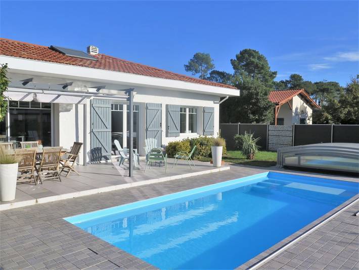 Maison de vacances pour 6 personnes, avec piscine ainsi que jardin et terrasse à Andernos-les-Bains